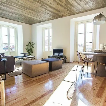 Luxury T.m. Flat With A View * Lisbon