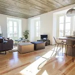 Luxury T.m. Flat With A View Lissabon