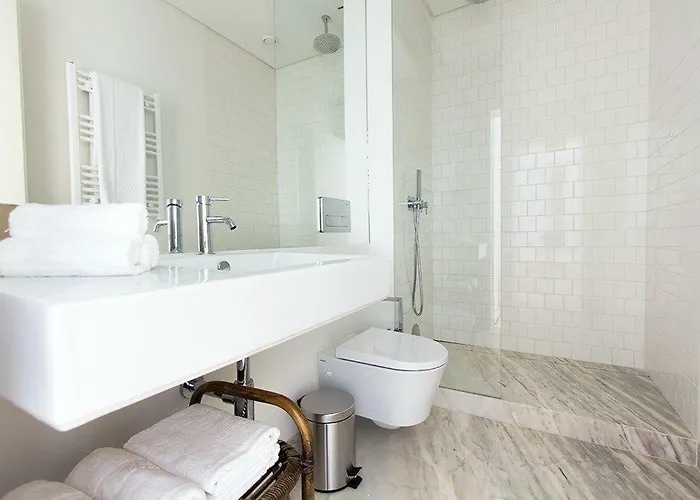 Luxury T.m. Flat With A View *