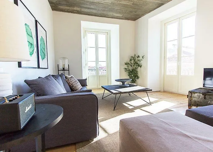 Luxury T.m. Flat With A View Lisbon